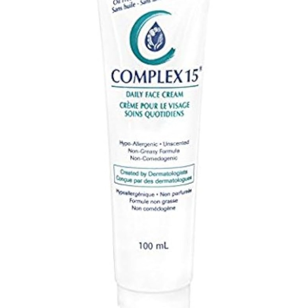 White Moisturizing Skincare Cream